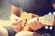 Ukulele czy gitara: jaki instrument wybrać