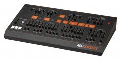 Korg ARP Odyssey Module Rev.3 - Analogový syntezátor