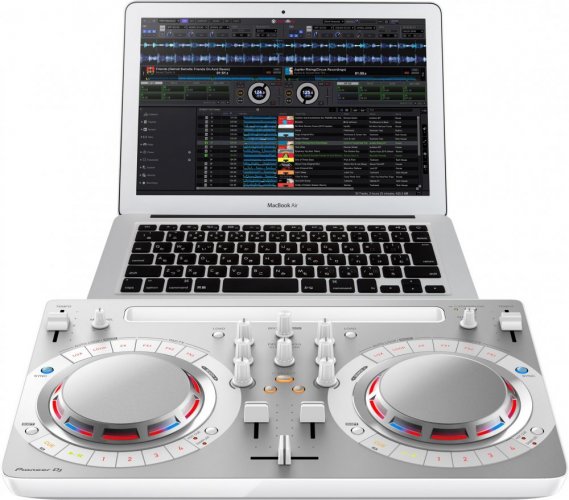 Pioneer DJ DDJ-WeGO 4 - DJ kontrolér (bílý)