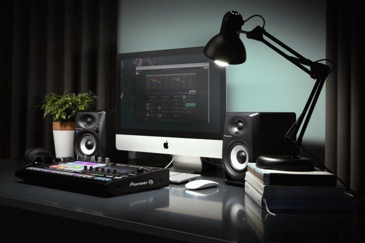 Pioneer DJ DM-40BT - aktywne monitory odsłuchowe (czarny)