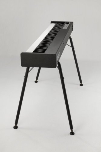 Korg D1 - Pianino cyfrowe