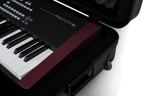 Gator GTSA-KEY88D - Kufr na keyboard 88 kláves s TSA zámky a kolečky