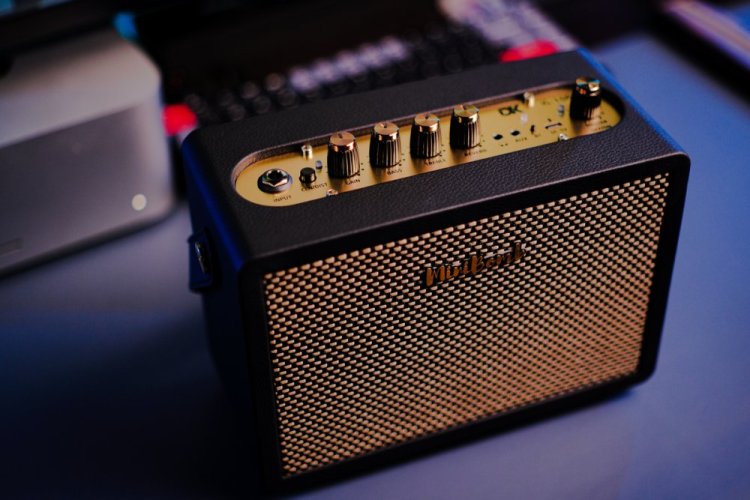 DK Technology iG-10Pro - Zesilovač pro elektrickou kytaru