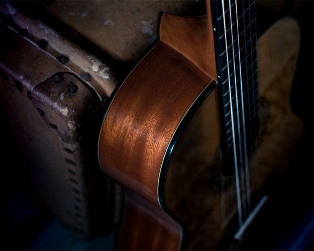 Washburn C 40 (N) - klasická kytara 4/4