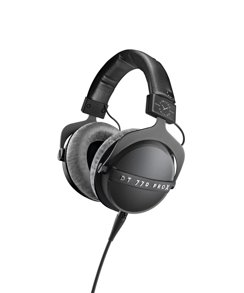 beyerdynamic DT 770 PRO X Limited Edition